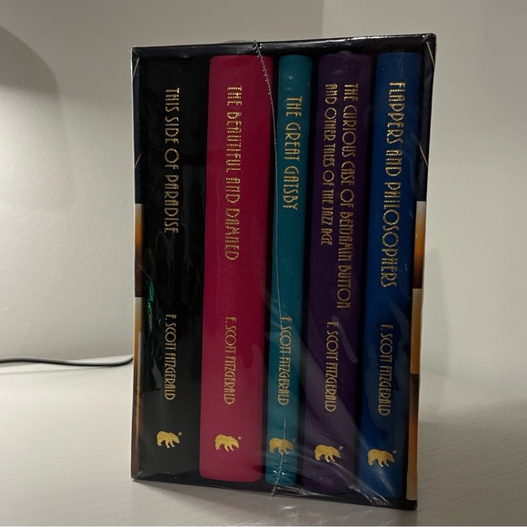 NWT F. Scott Fitzgerald Collection Box Set - Picture 6 of 6